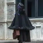 MANTEAU GOTHIQUE SQUELETTE