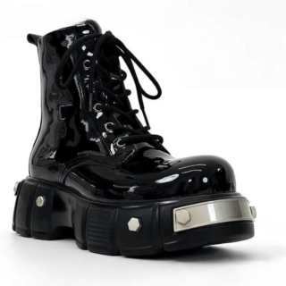 Bottes Gothique Plateforme Vernis