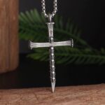 Pendentif Croix Tête de Mort