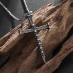 Pendentif Croix Tête de Mort