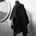 Poncho à Capuche Noir